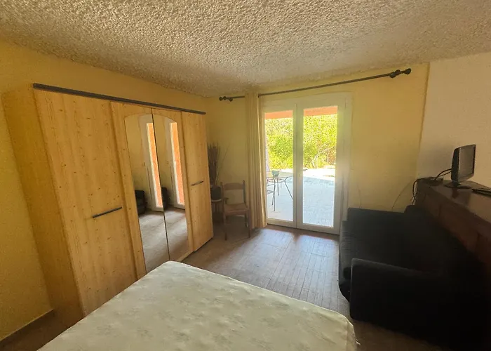 Appartements Calvi Daire *